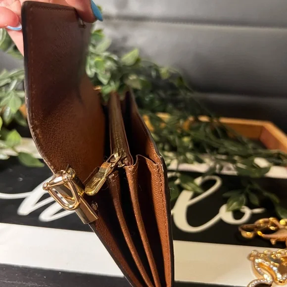 Louis Vuitton Sarah Wallet Vintage 2003 converted crossbody Preloved see photos - Picture 14 of 16